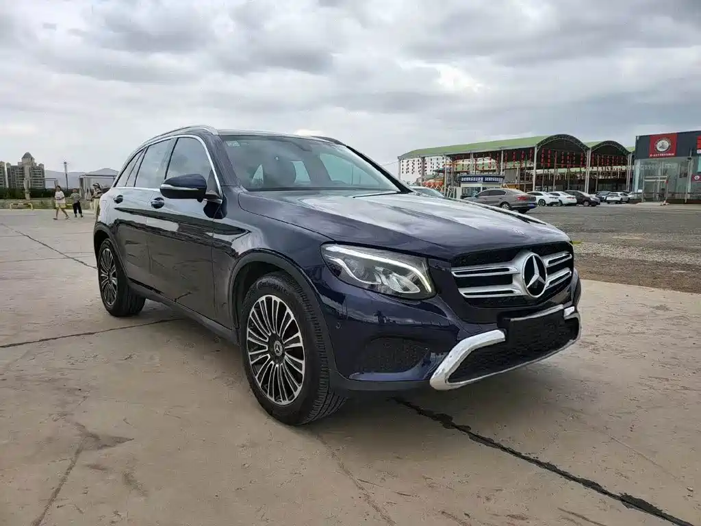 Mercedes-Benz GLC 2018 — фото 3