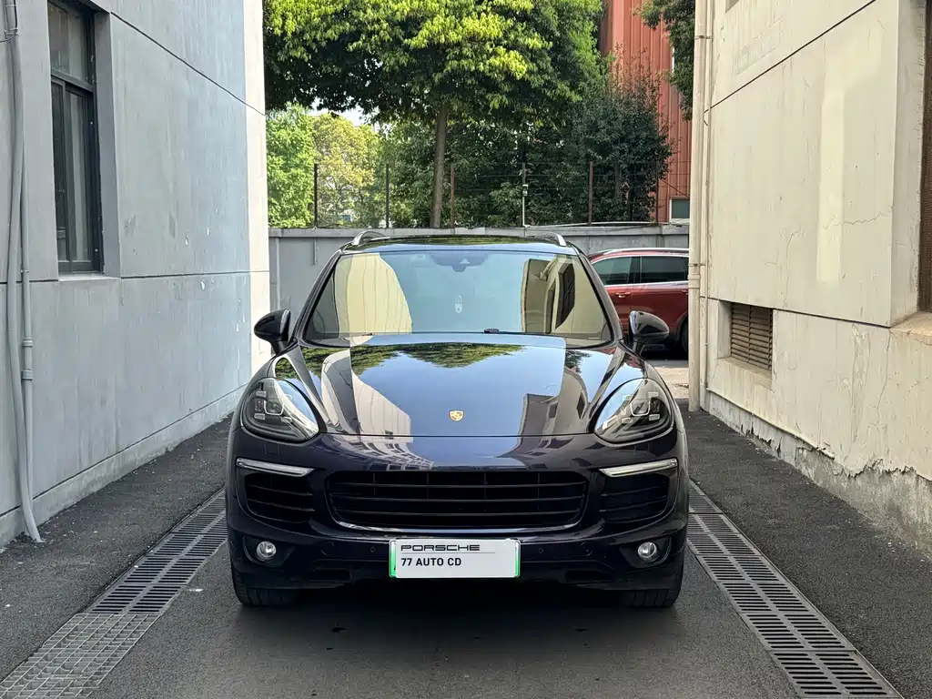 Porsche Cayenne Hybrid 2017 — фото 2