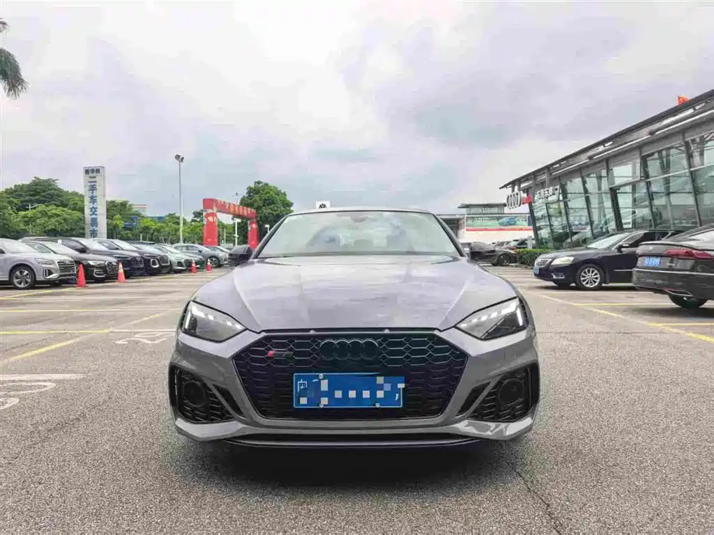 Audi RS 5 2025
