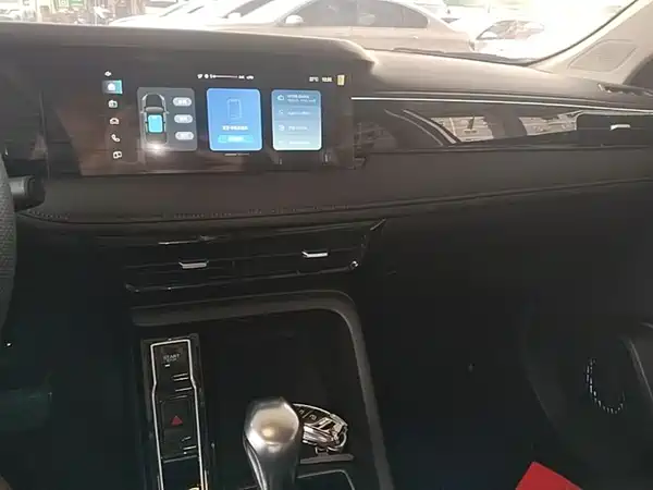 Roewe i5 2024