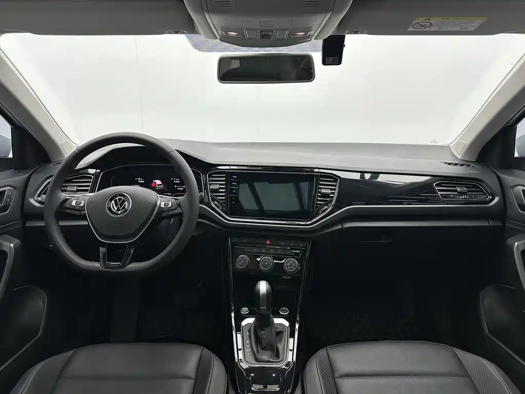 Volkswagen T-Roc 2023