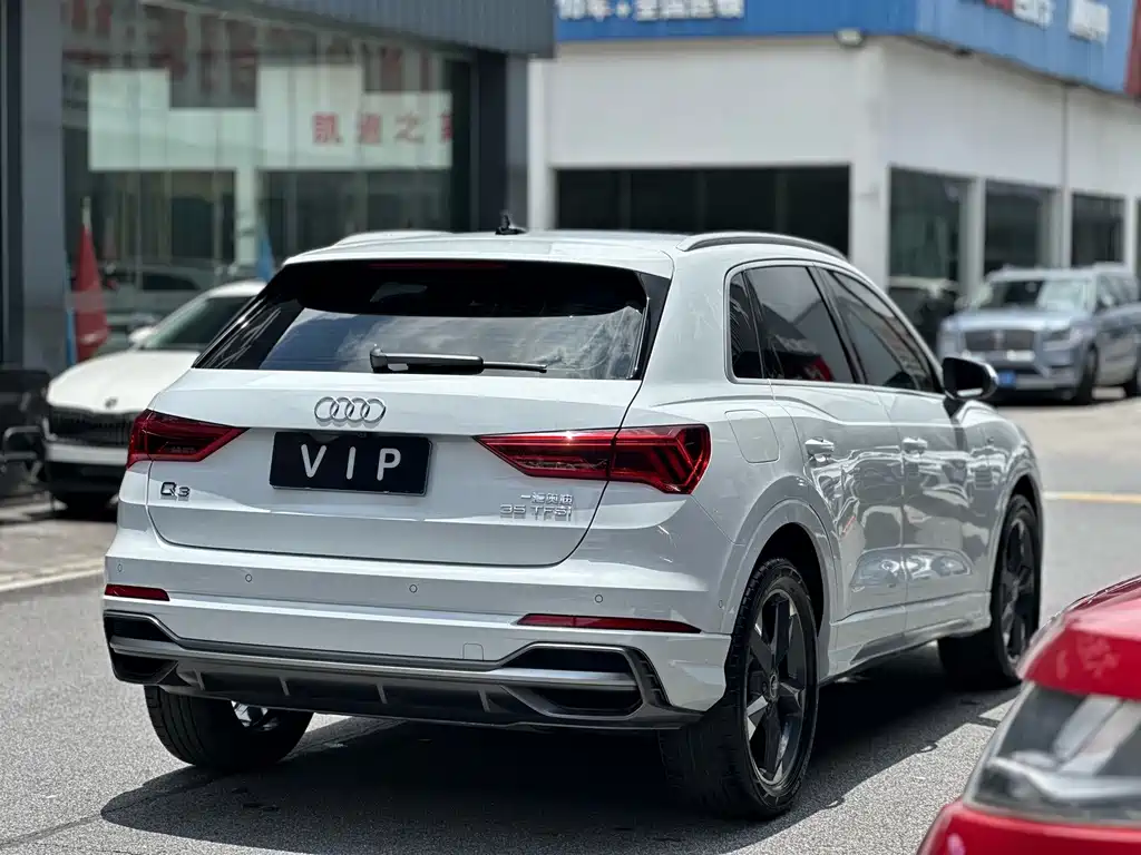 Audi Q3 2022