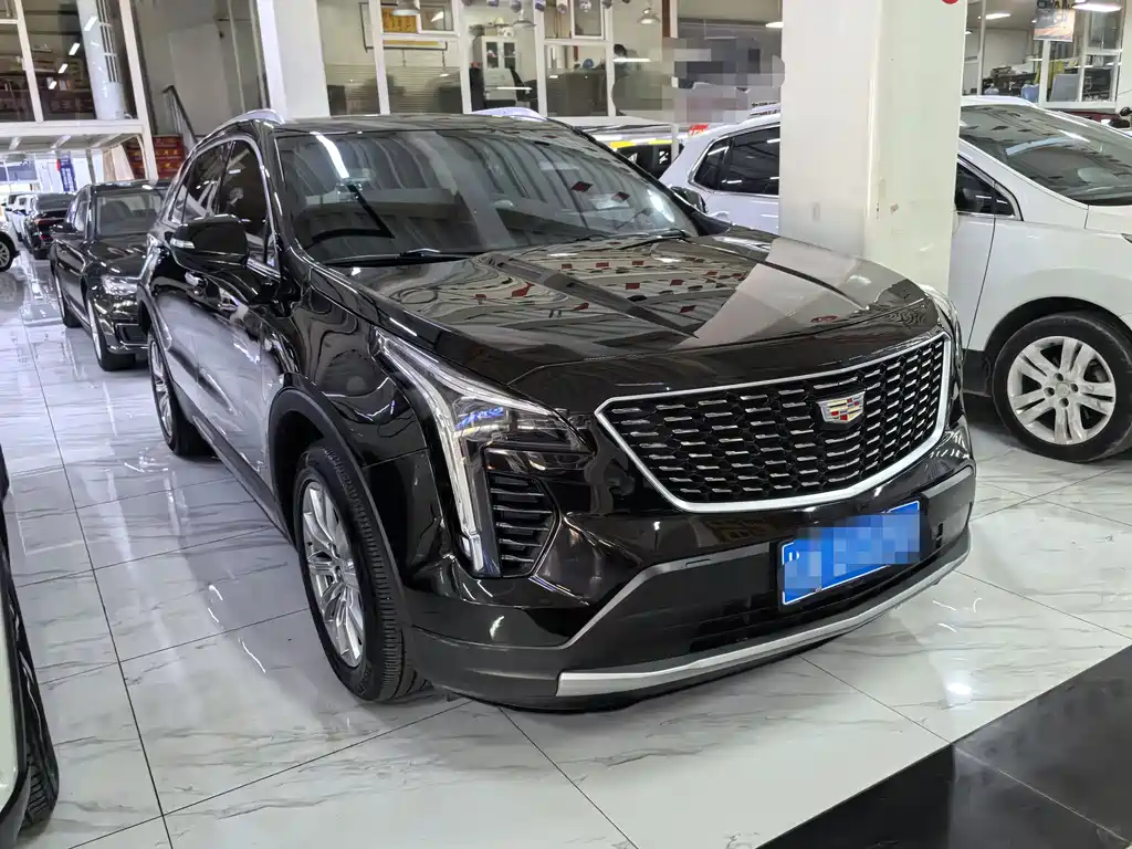 Cadillac XT4 2020 — фото 3