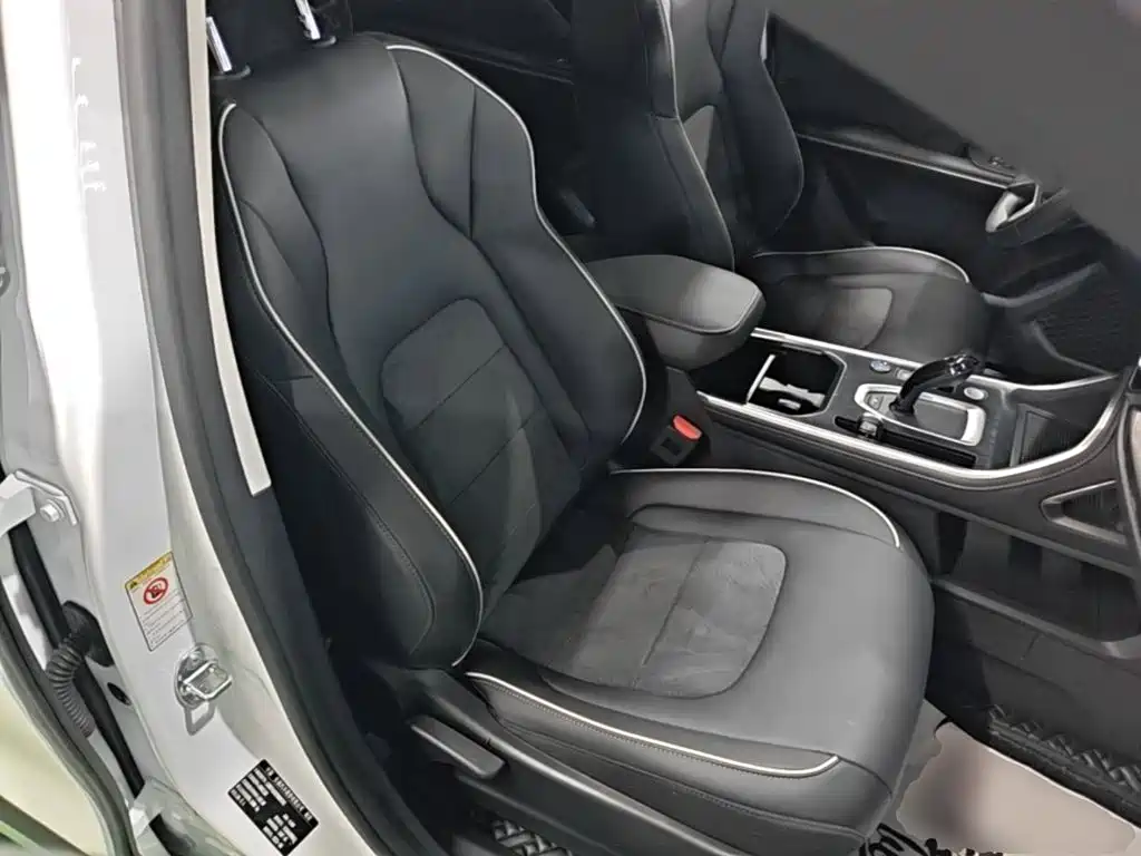 Haval H6 2023 — фото 25