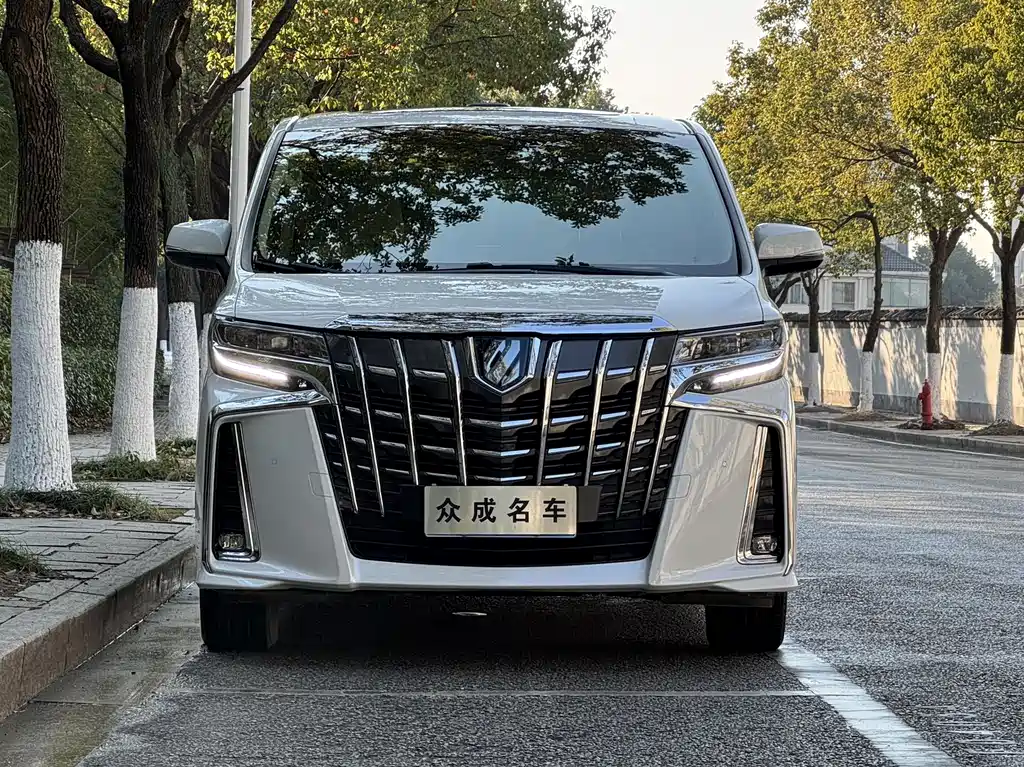 Toyota Alphard 2021 — фото 2
