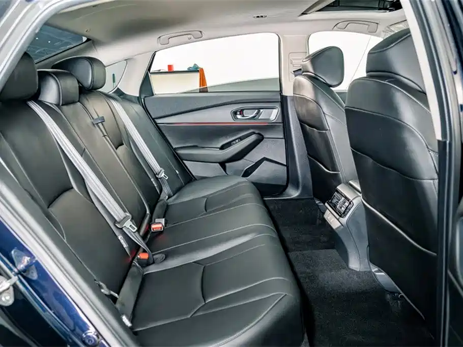 Honda Accord 2023 — фото 21