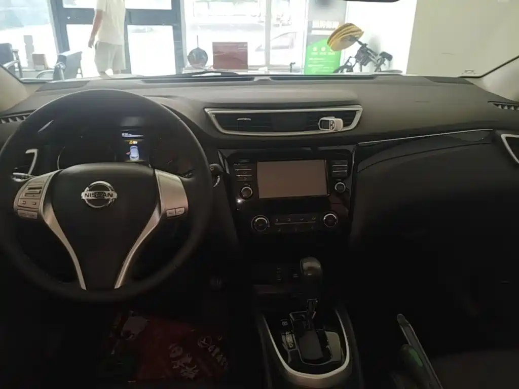 Nissan Qashqai 2018 — фото 10