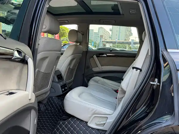Audi Q7 2014