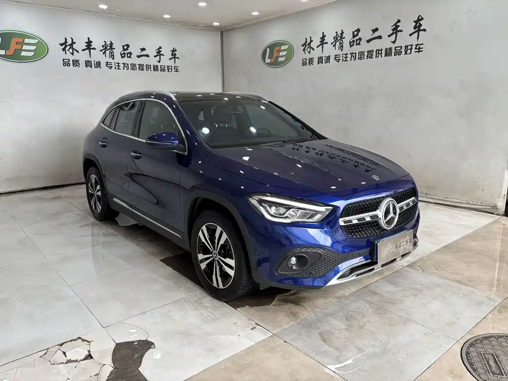 Mercedes-Benz GLA 2021