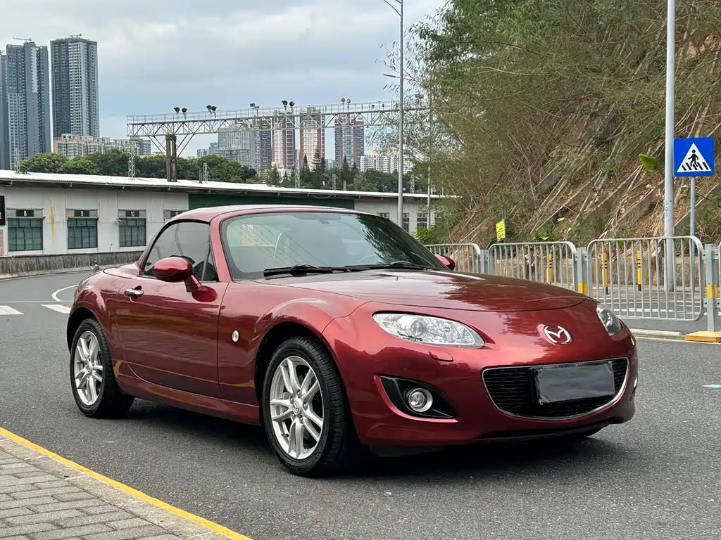 Mazda MX-5 2013 — фото 4