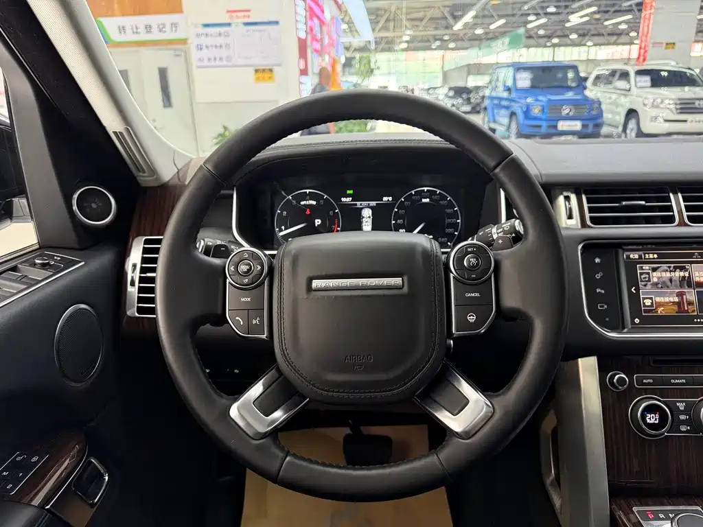 Land Rover Range Rover 2016 — фото 19