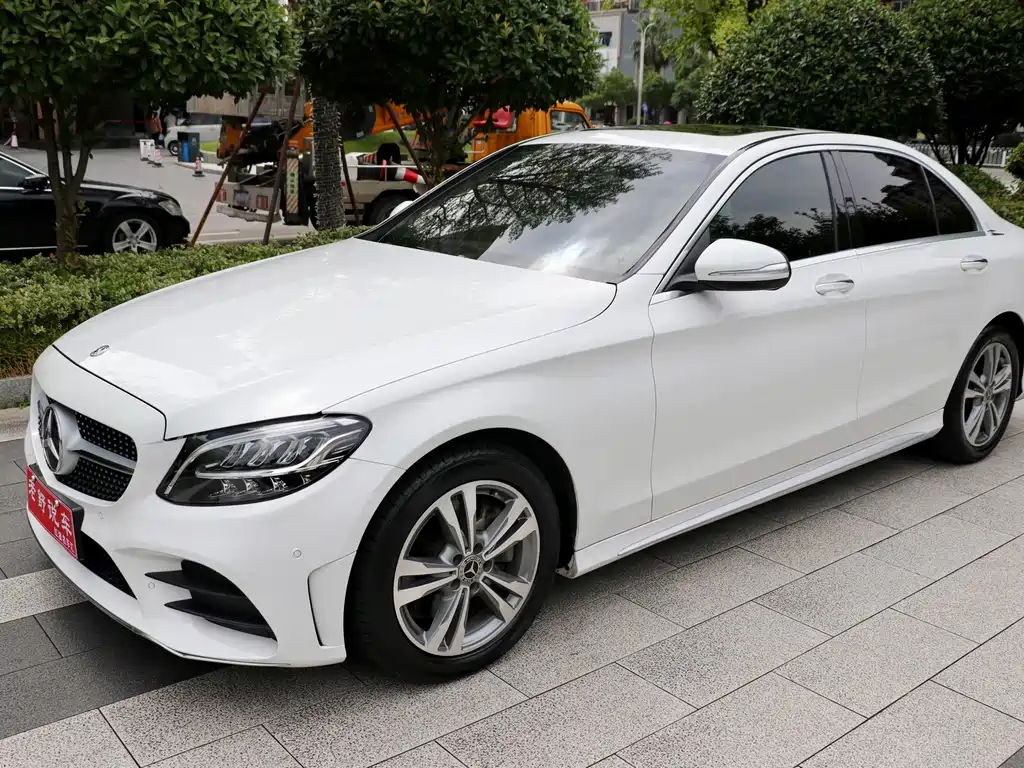 Mercedes-Benz C-Class 2019 — фото 1