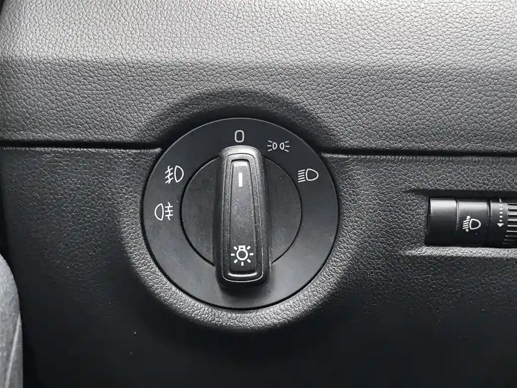Skoda Octavia 2019 — фото 21