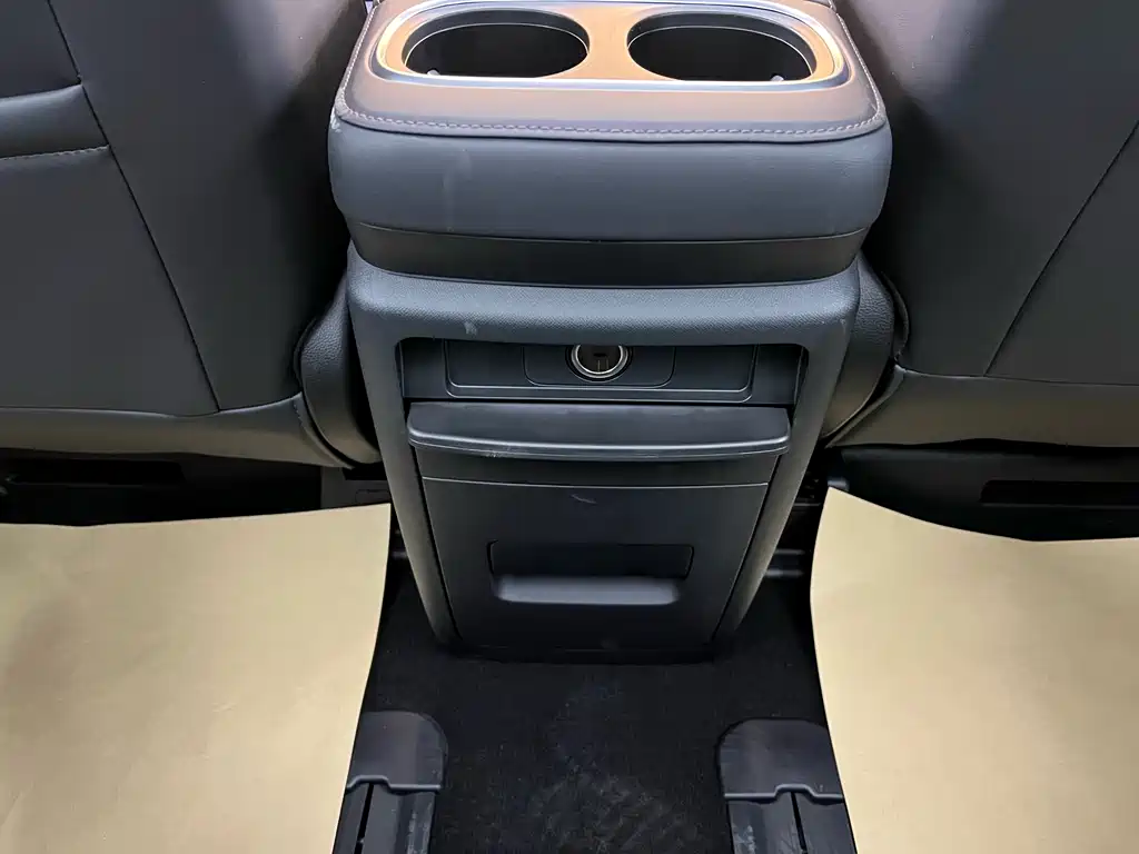 GAC Motor Trumpchi M8 2026 — фото 29