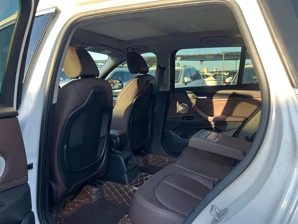 BMW X1 2022 — фото 14