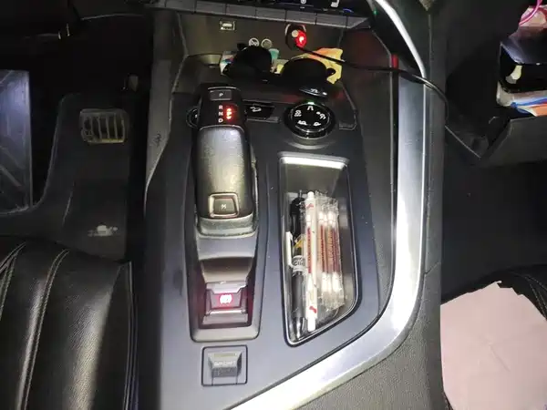 Peugeot 5008 2017