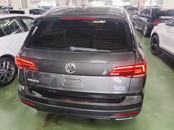 Volkswagen Tharu 2020