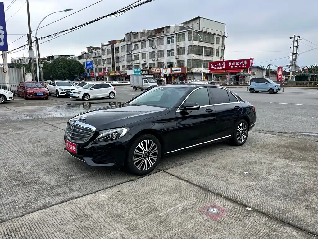 Mercedes-Benz C-Class 2017