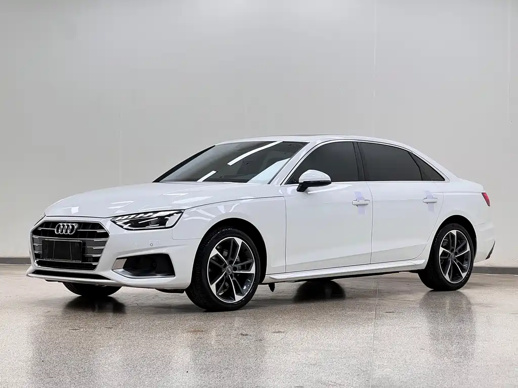 Audi A4L 2020