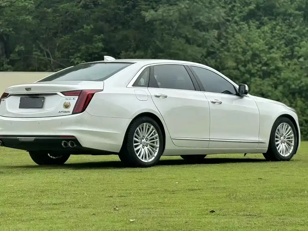 Cadillac CT6 2019 — фото 7