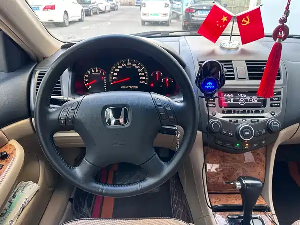 Honda Accord 2004