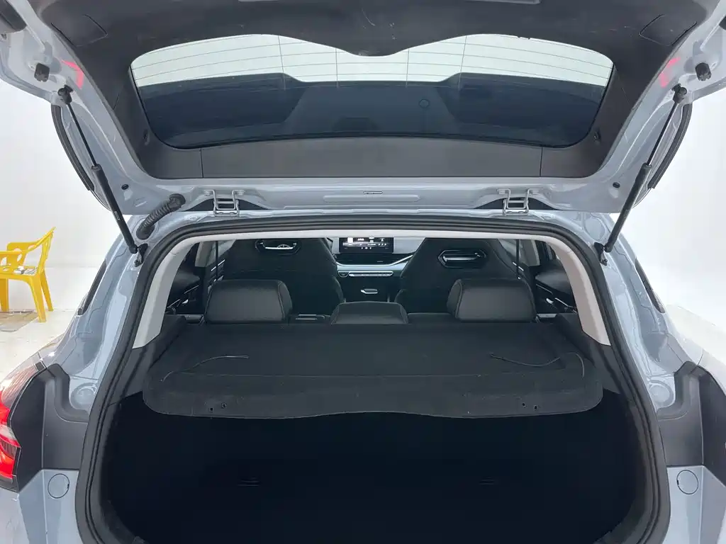 Geely Emgrand S 2024 — фото 20