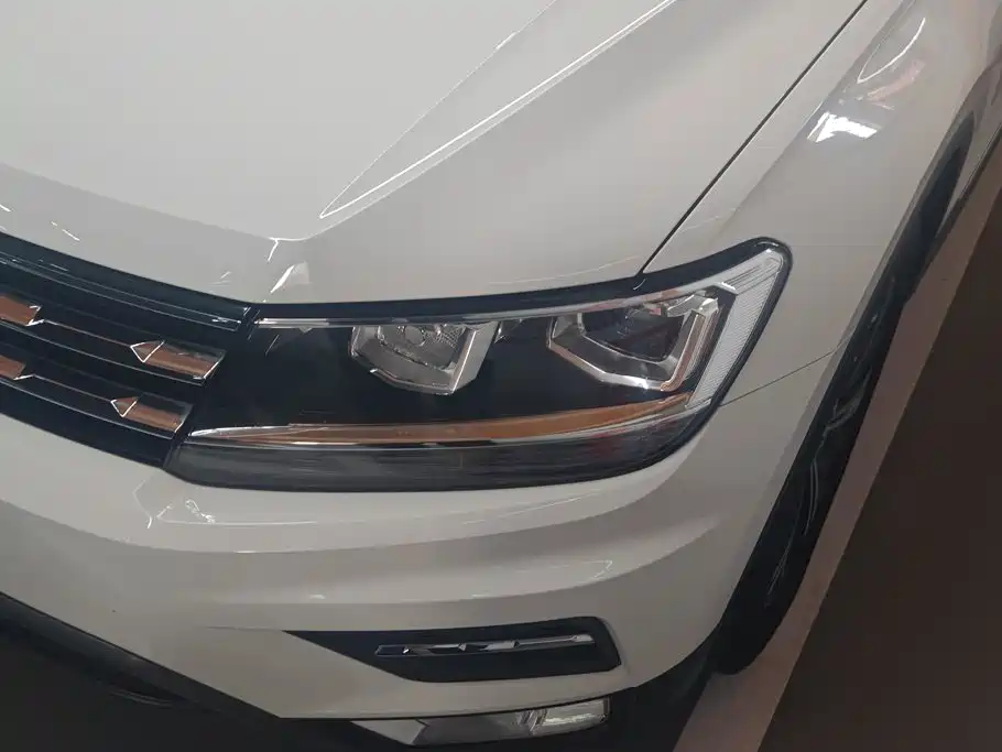 Volkswagen Tiguan L 2019