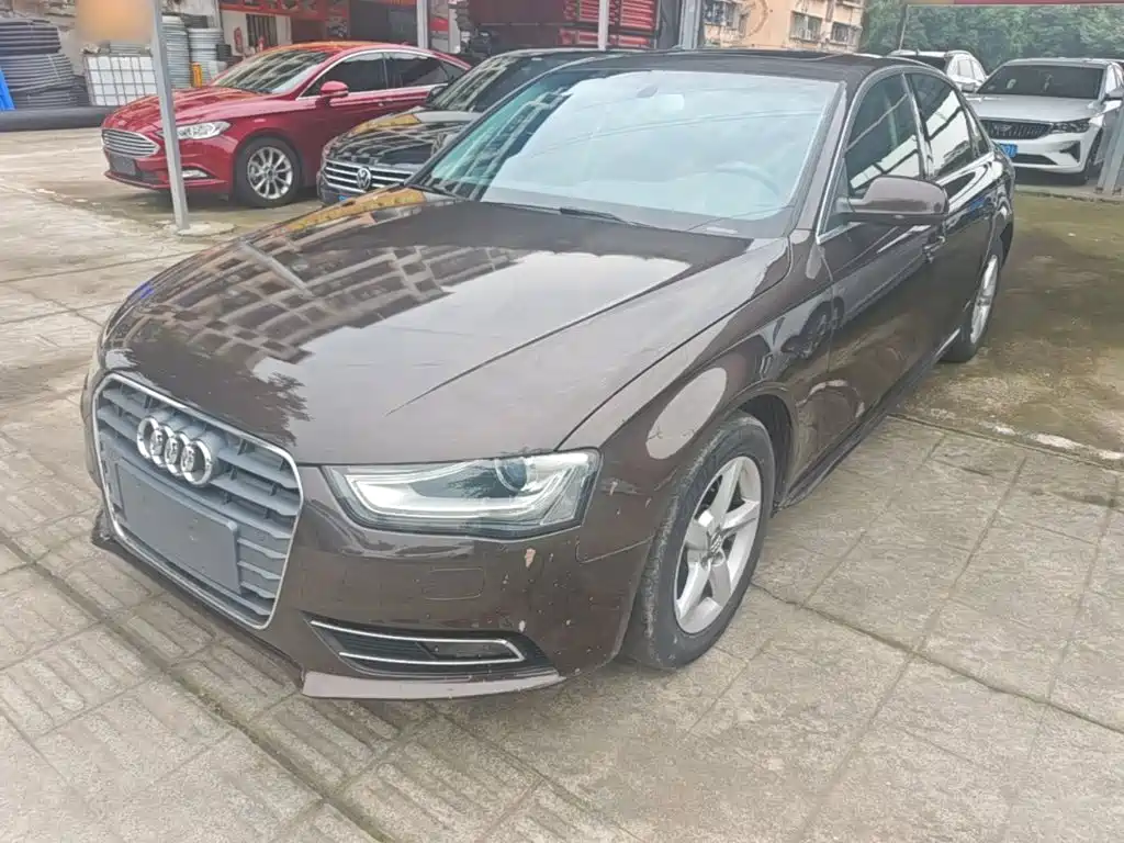 Audi A4L 2016