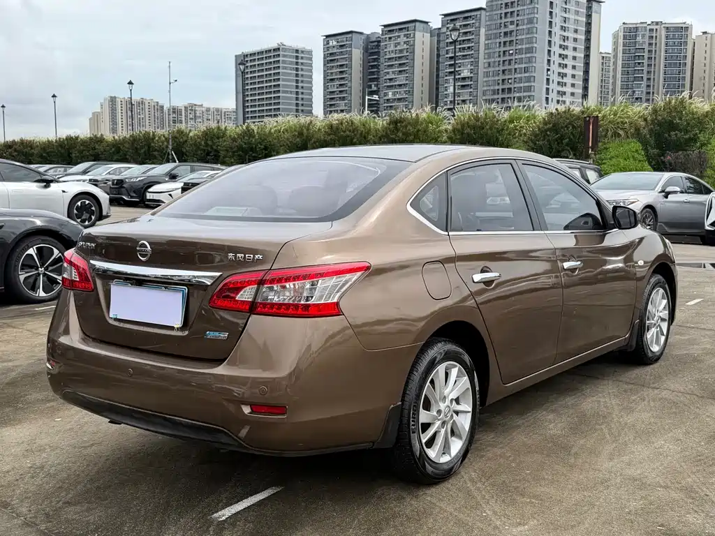 Nissan Sylphy 2015 — фото 16