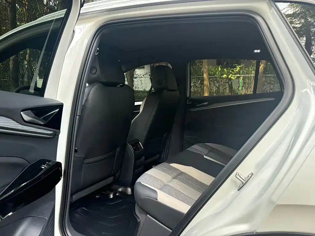 Volkswagen ID 4 CROZZ 2024
