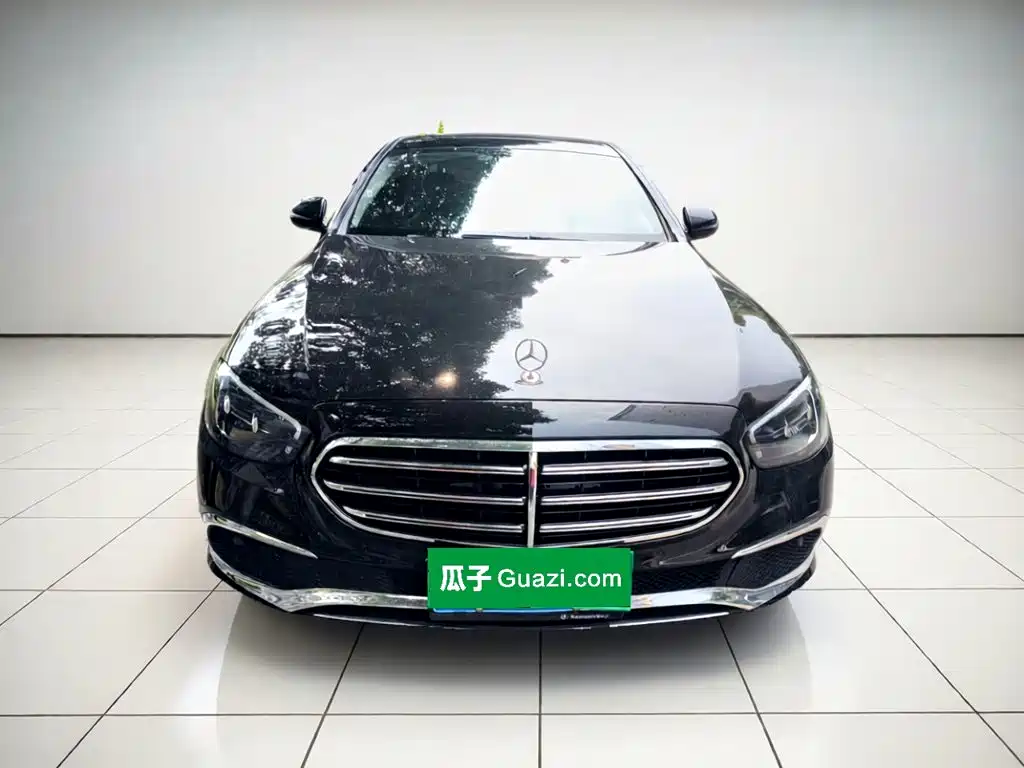 Mercedes-Benz E-Class 2023 — фото 24