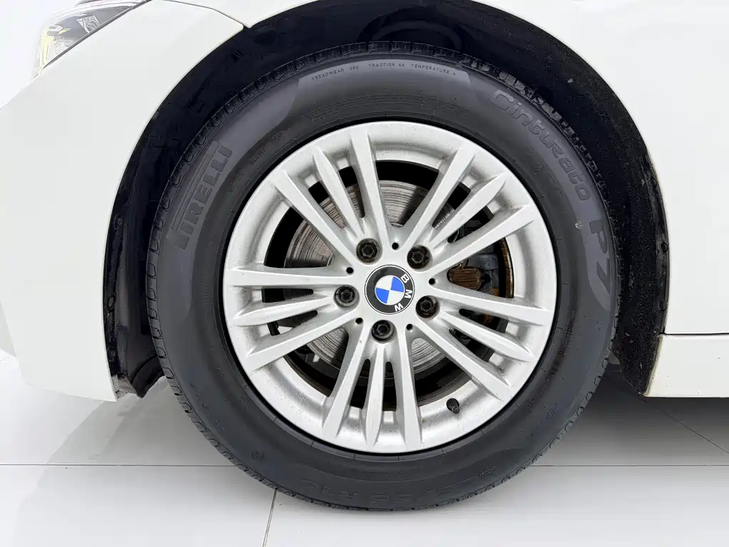 BMW 3 Series 2014 — фото 19