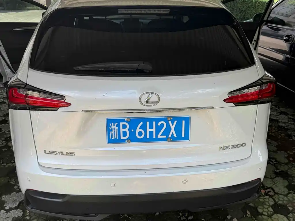 Lexus NX 2017