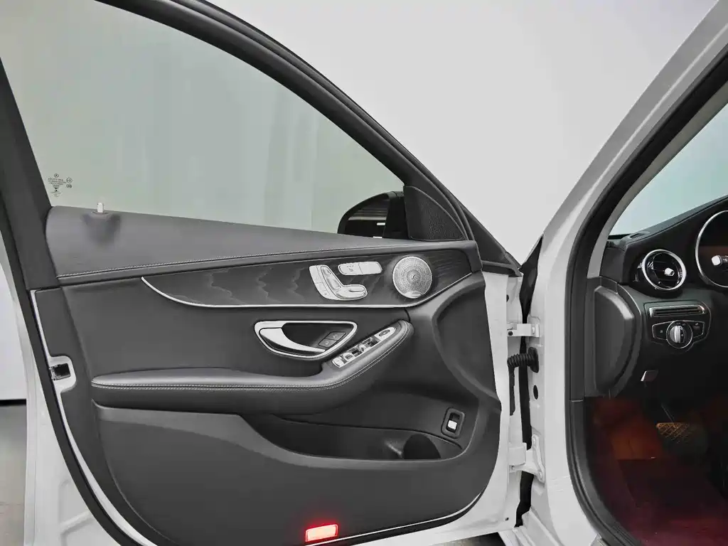 Mercedes-Benz C-Class 2021 — фото 29