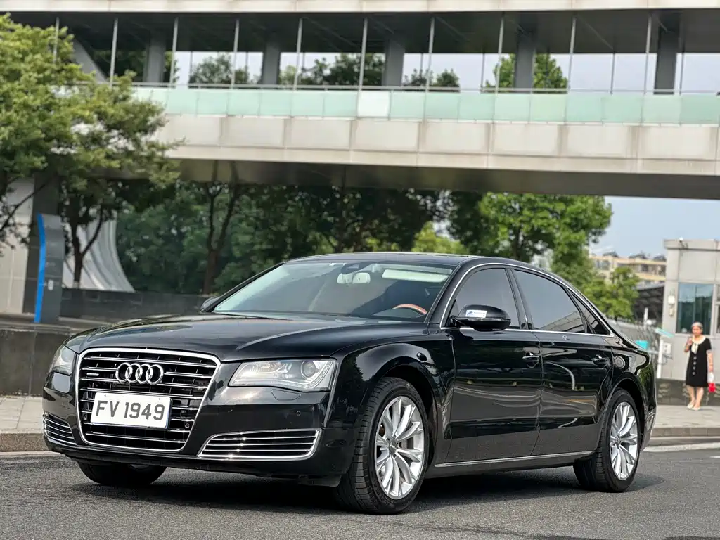Audi A8 2013