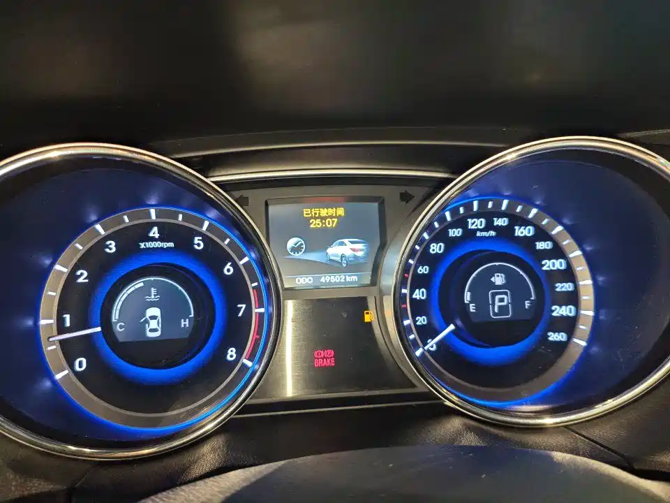 Hyundai Sonata 2015 — фото 4