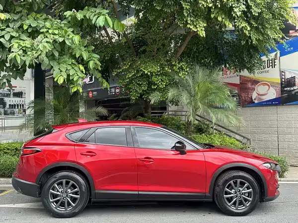 Mazda CX-4 2021