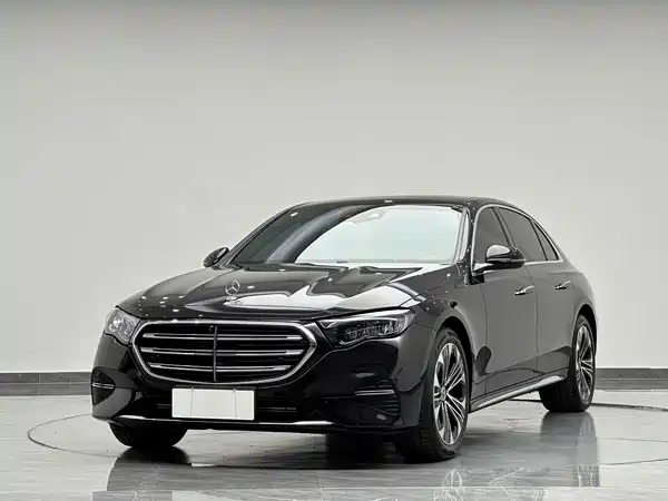Mercedes-Benz E-Class 2025