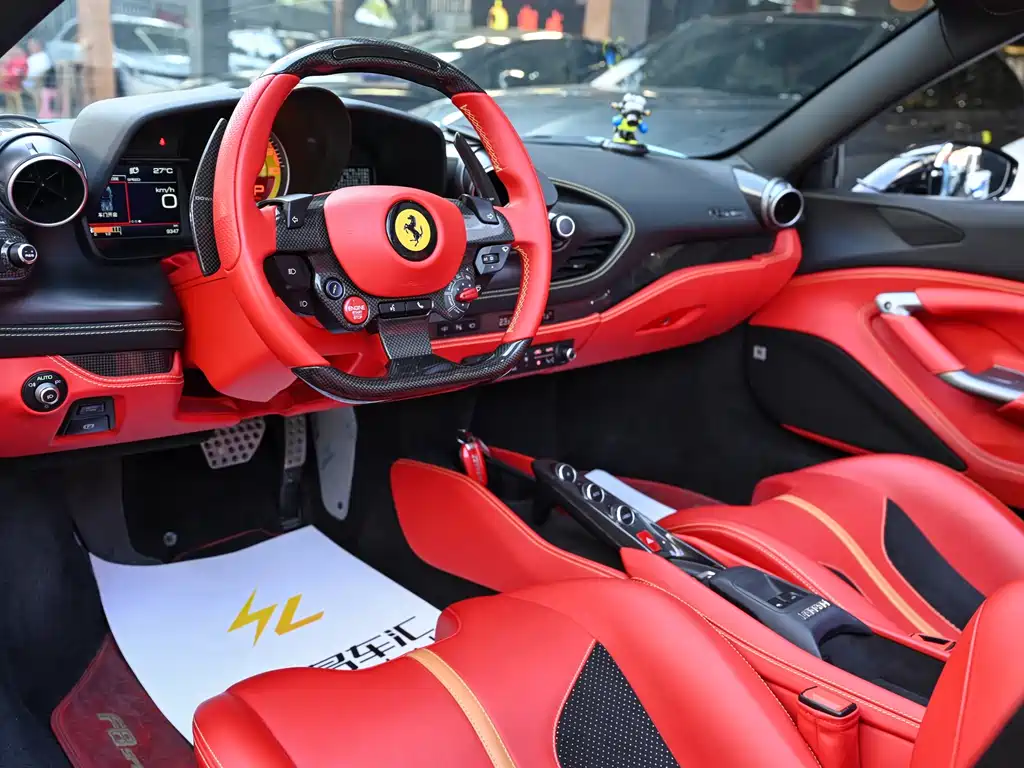 Ferrari F8 2022 — фото 7