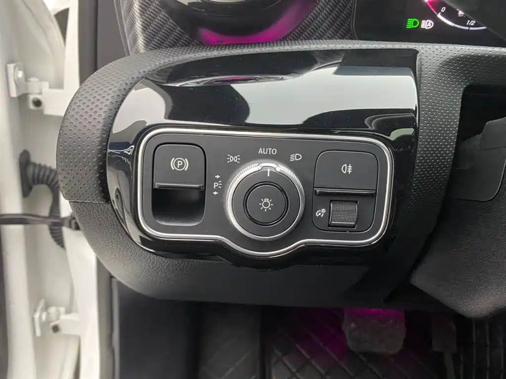 Mercedes-Benz A-Class 2025 — фото 22