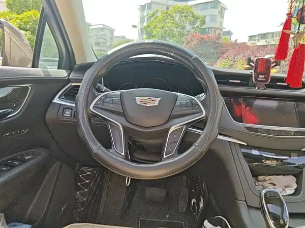 Cadillac XT5 2016