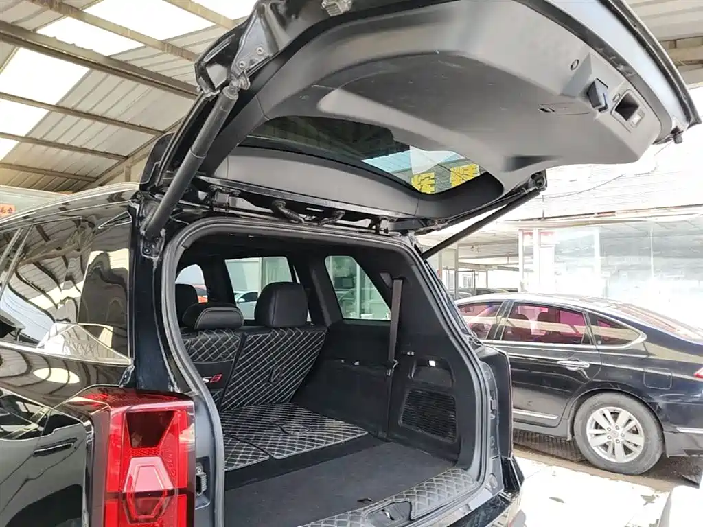 GAC Motor Trumpchi GS8 2022 — фото 19