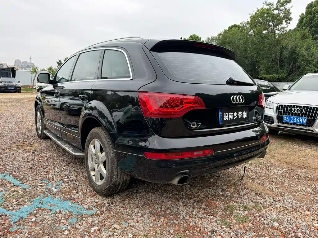 Audi Q7 2014