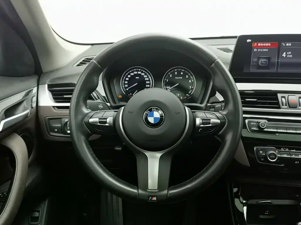 BMW X1 2020 — фото 11