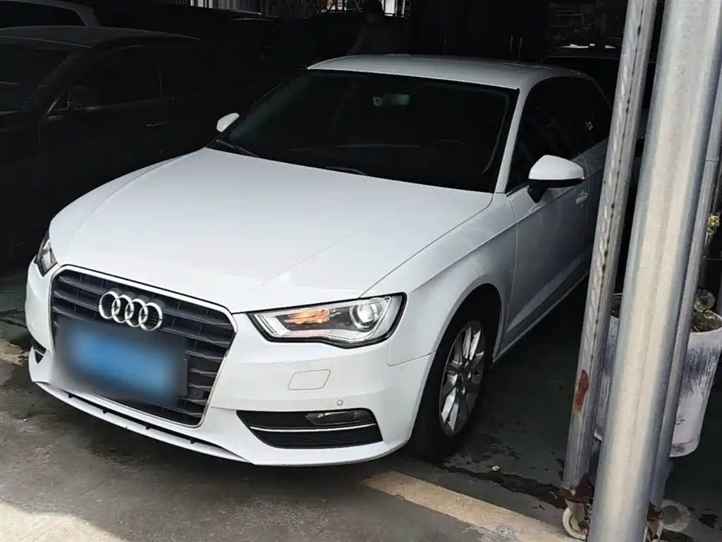 Audi A3 2017 — фото 2