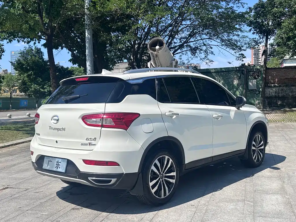 GAC Motor Trumpchi GS4 2016 — фото 7