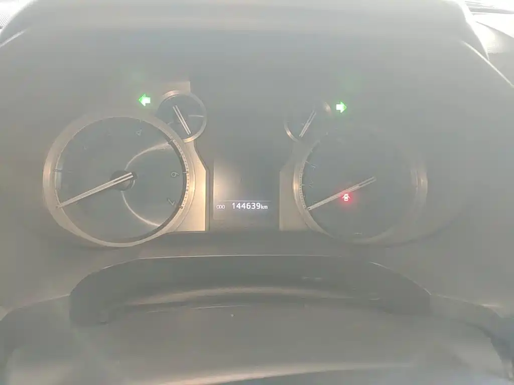 Toyota Prado 2019 — фото 12