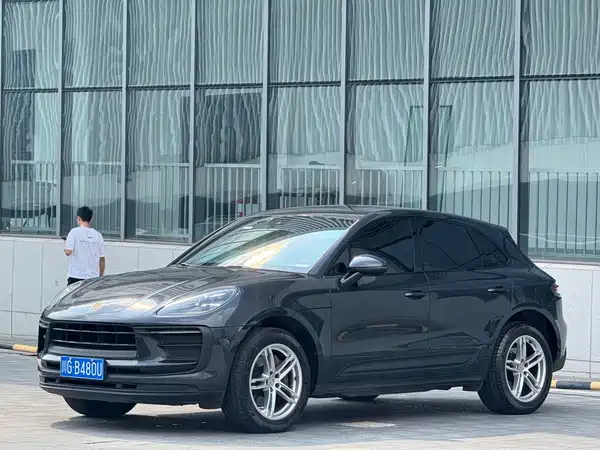 Porsche Macan 2022