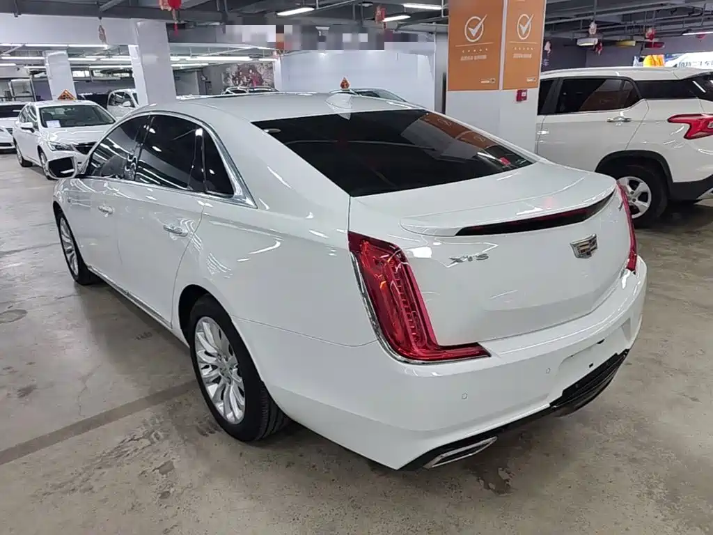Cadillac XTS 2019 — фото 5