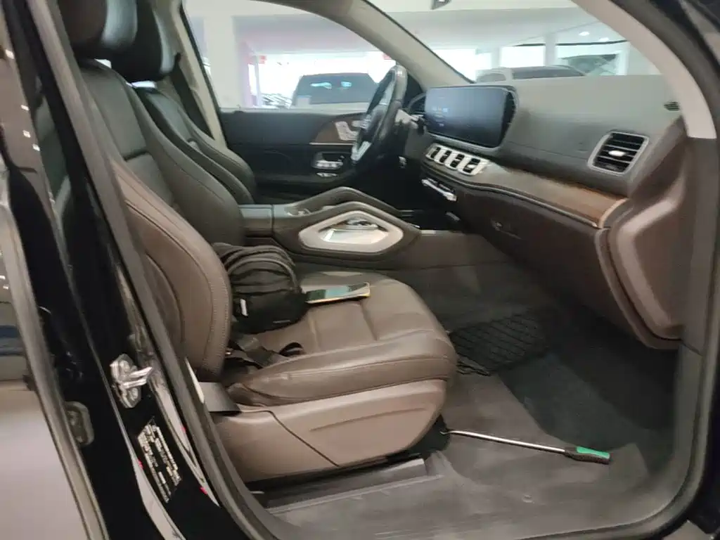 Mercedes-Benz GLE 2019 — фото 25